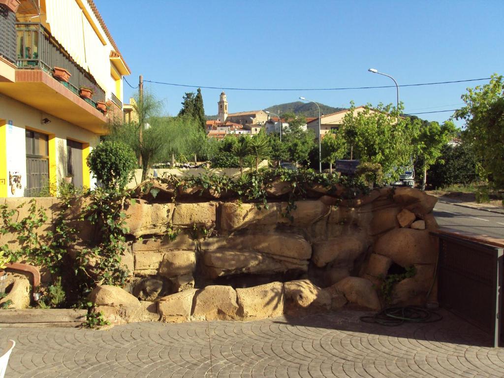 Hostal Sant Roc Botarell Exterior photo